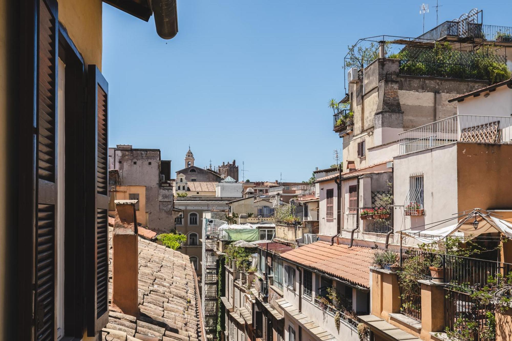 Valeria Terrace - Monti,